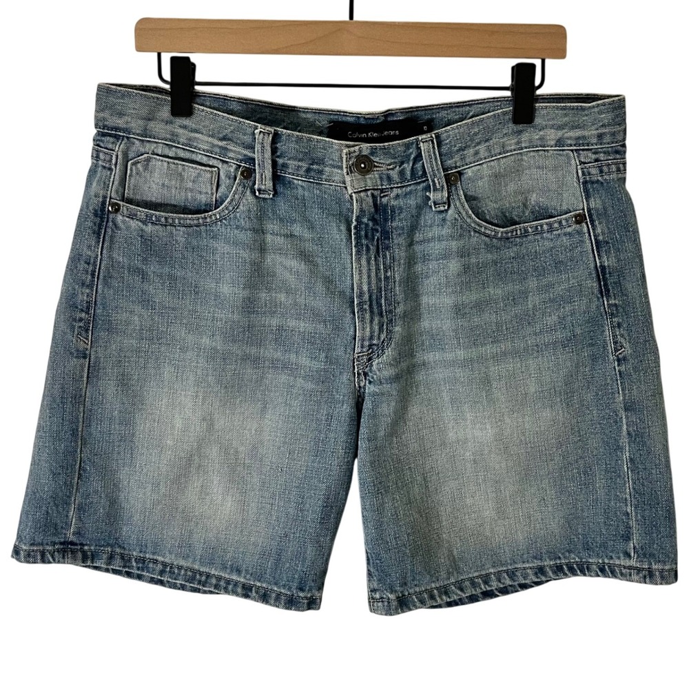 Vintage 90s Y2K Calvin Klein Denim Shorts Size 10 Mid Rise Medium‎ Wash